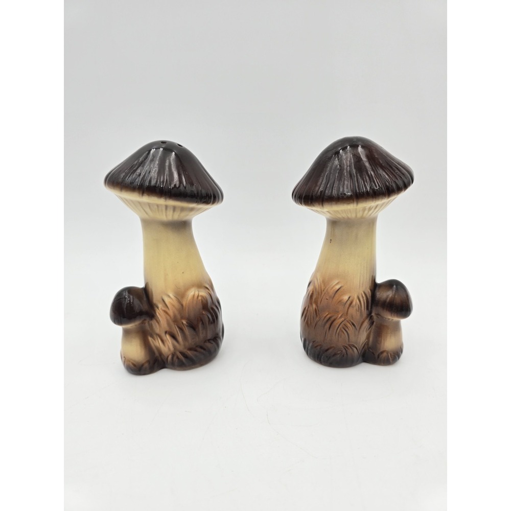 2 Sets Ceramic Vintage Mushroom Salt and Pepper Shakers 1 Mismatched Brown Green - Picture 2 of 14